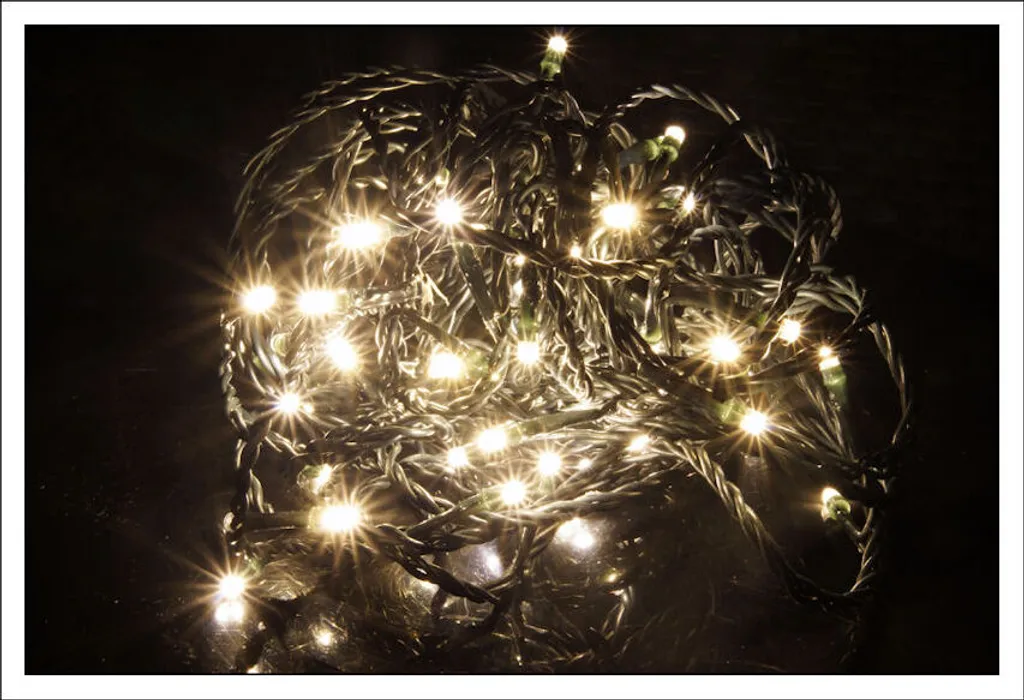 LEX 300 LED per interni ed esterni, IP44, 30m