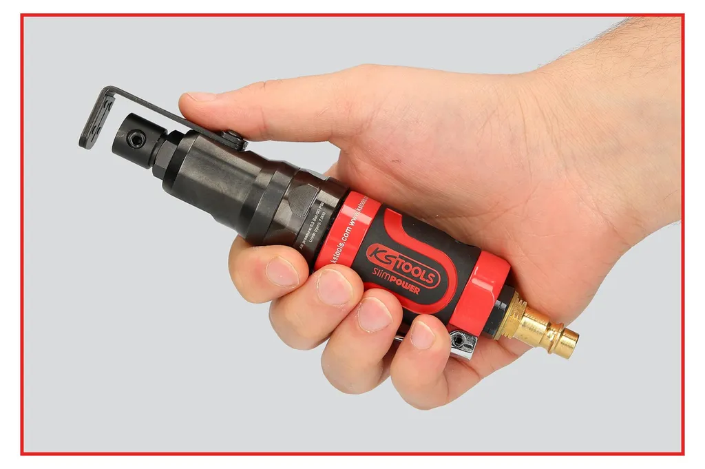 Découpez les zones difficiles avec la mini scie sauteuse KS TOOLS 170mm - 5