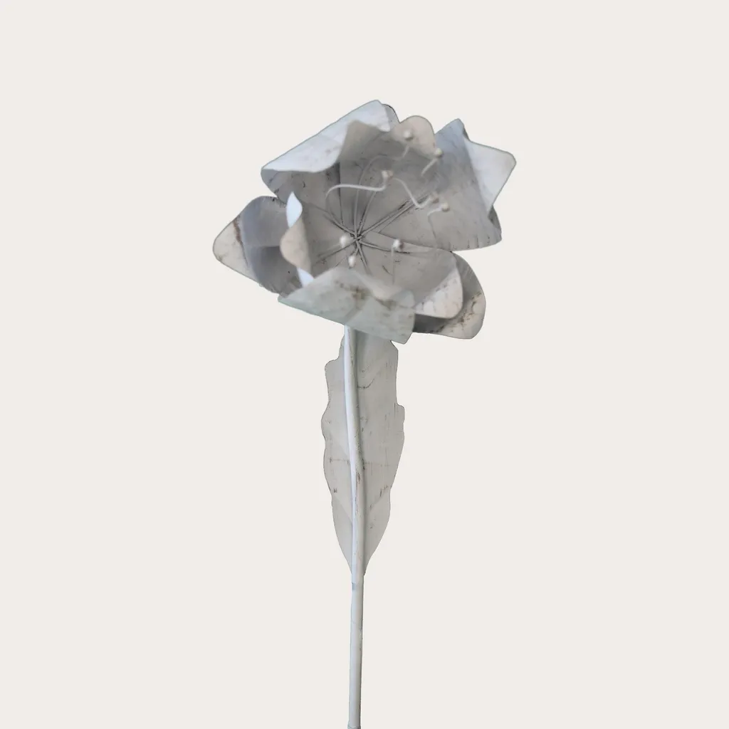 Fleur de Lotus Décorative Transparente aux Reflets Arc-en-ciel Chic - 5