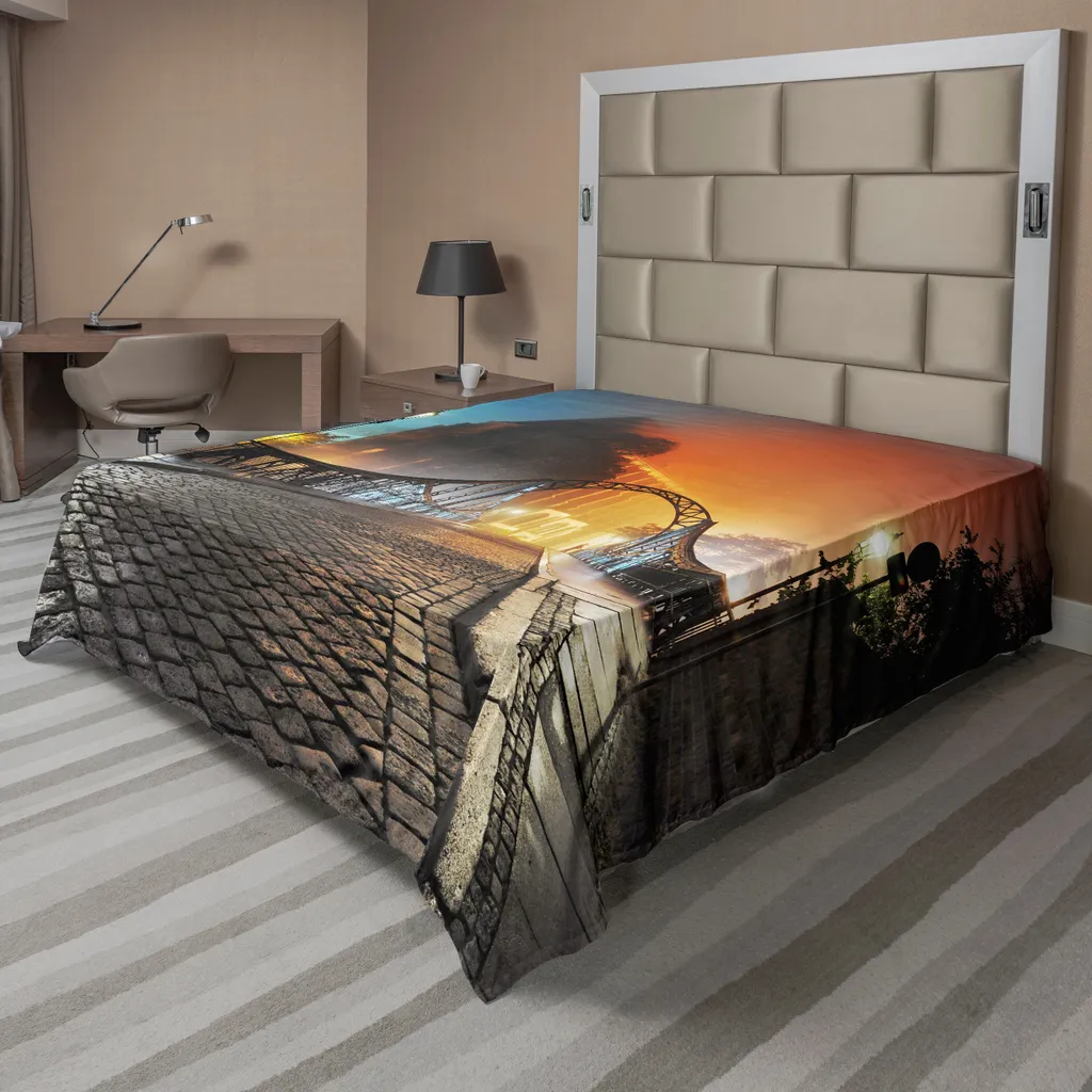 Drap de lit anti-plis grand format 260x228 cm, motif urbain gris