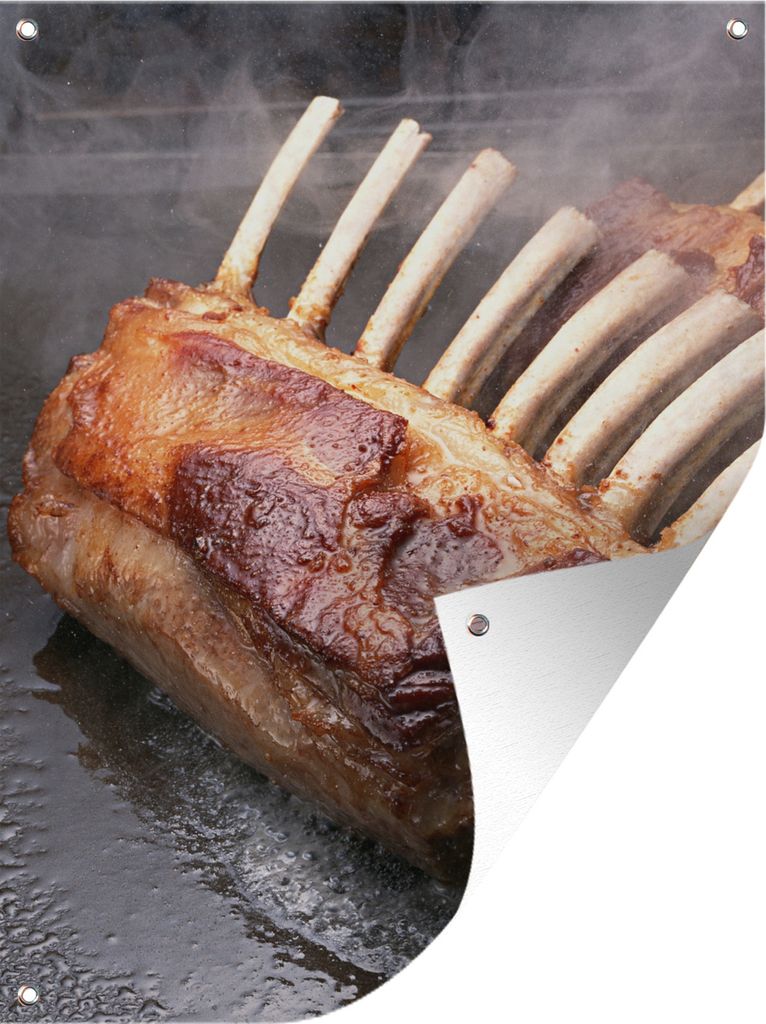 MuchoWow 30x40 cm Outdoor-Poster Gartendeko Sichtschutz Garten Poster für den Garten Ein Rippchen wird auf einer Grillplatte gebacken