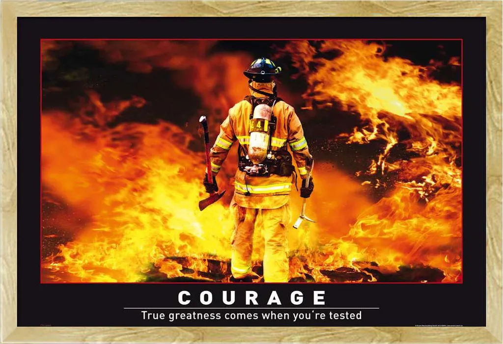 Poster Courage Firefighter avec Cadre MDF Hêtre et Vitre Acrylique Maxi