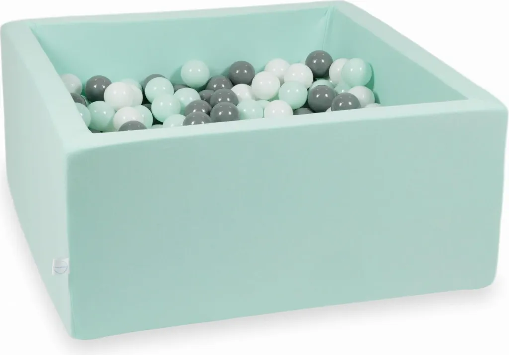 Piscine à balles carrée pour bébé avec 400 balles coloris menthe et gris