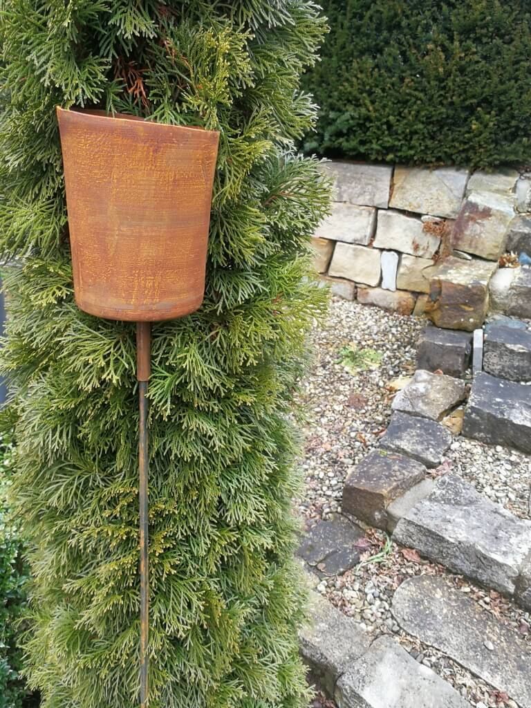 Edelrost Gartenfackel Topf mit Doppelspieß