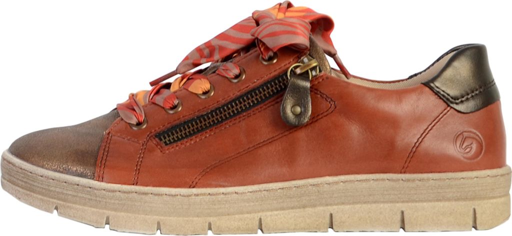 Sneaker aus Akobo-Leder