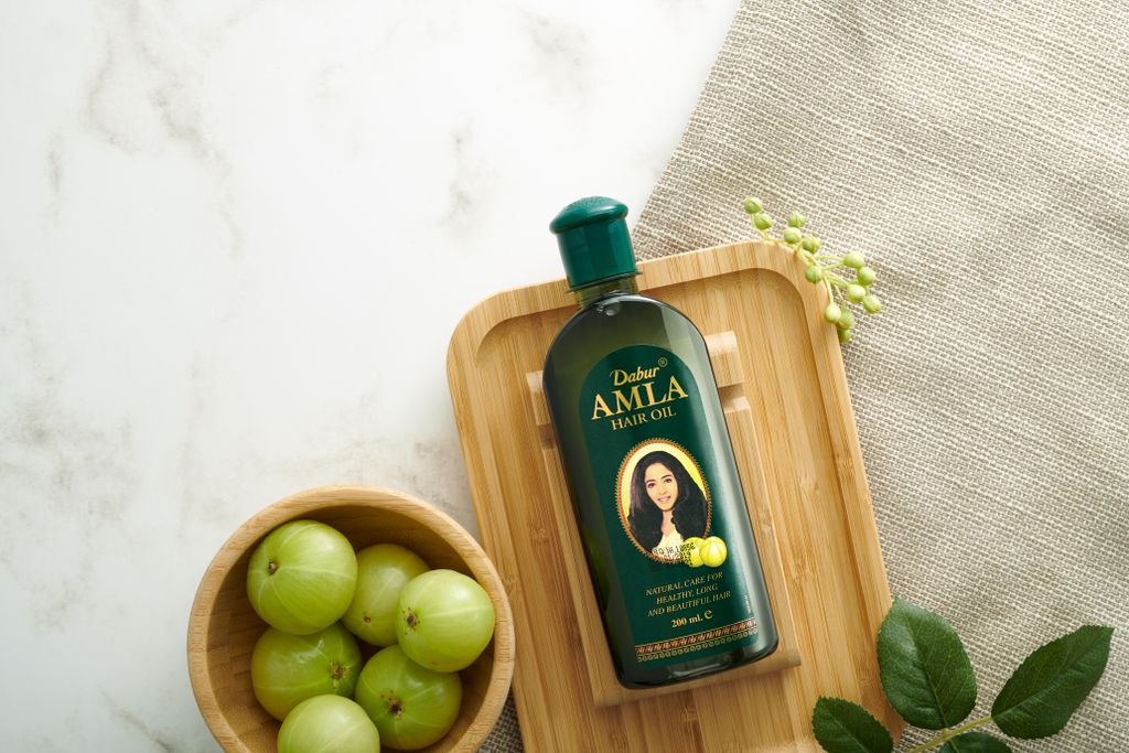 Dabur Amla Haaröl 300 Ml - Mit Amla-Extrakt Für Glanz, Stärke Und Feuchtigkeit, Pflegendes Haaröl