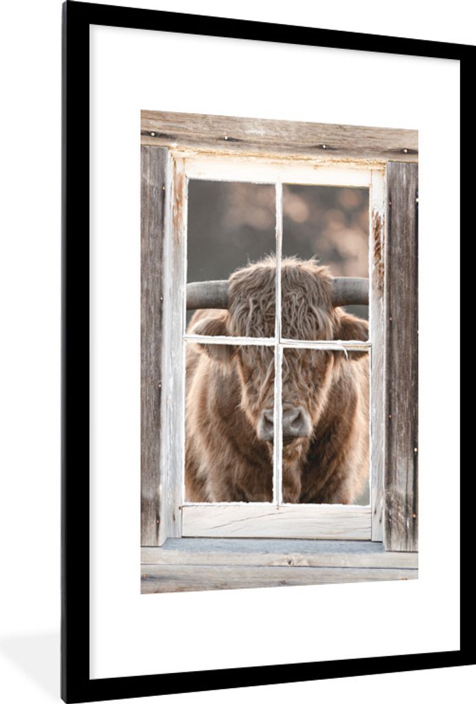 MuchoWow Gerahmtes Poster Schottischer Highlander - Ansicht - Fenster 60x90 cm - Poster mit Schwarzem Bilderrahmen Wandposter Rahmen Foto Bilder ...