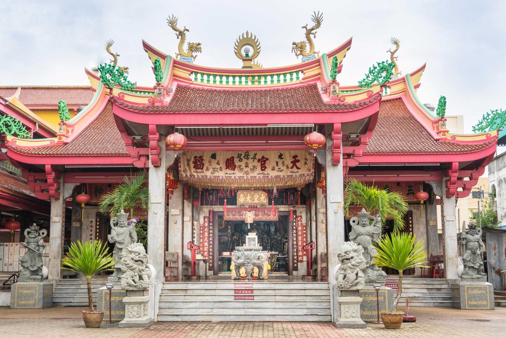 hansepuzzle 12757 - Tempel in Thailand Puzzle, 2000 Teile, Reisen, 90,0 x 60,0cm mit hochwertiger Aufbewahrung, Kartonbox & Beutel