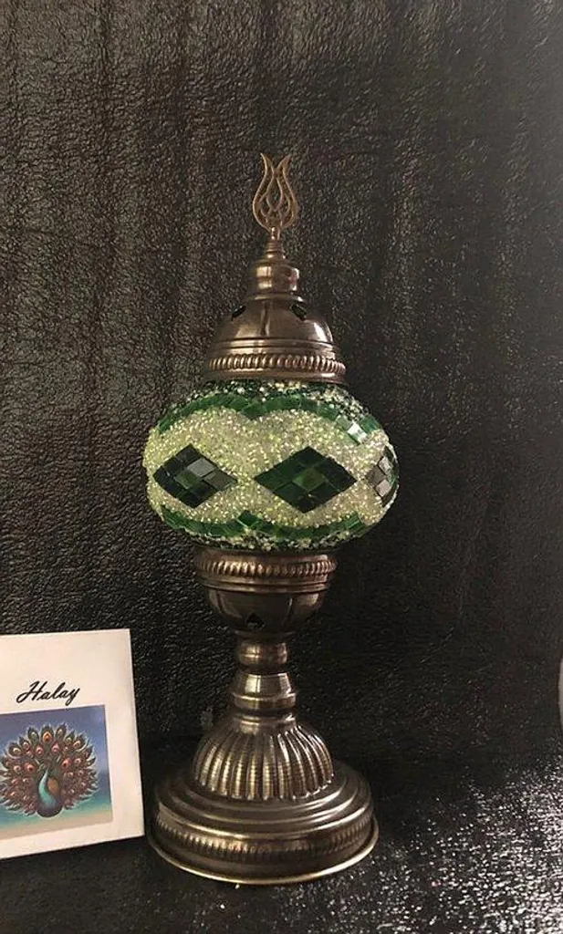 Lampe mosaïque turque aux vagues vertes : design unique et fait main