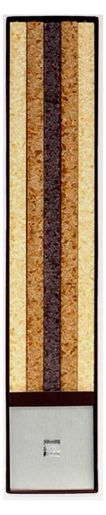Geschenkbox - Eckige Stabkerze | besondere Form | 40 cm Höhe - 12 Stunden Brenndauer | 5 Kerzen & 1 Kerzenständer | präzise Handarbeit | Brauntöne