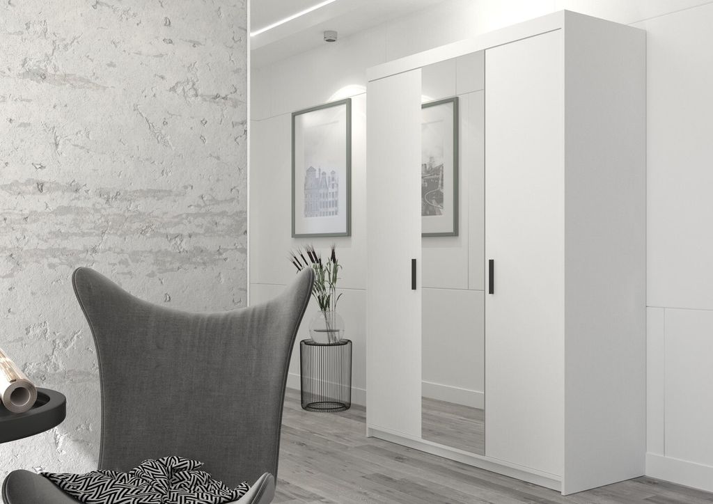 Dreitüriger Kleiderschrank mit Spiegel ADELINA – Breite 133 cm, weiß