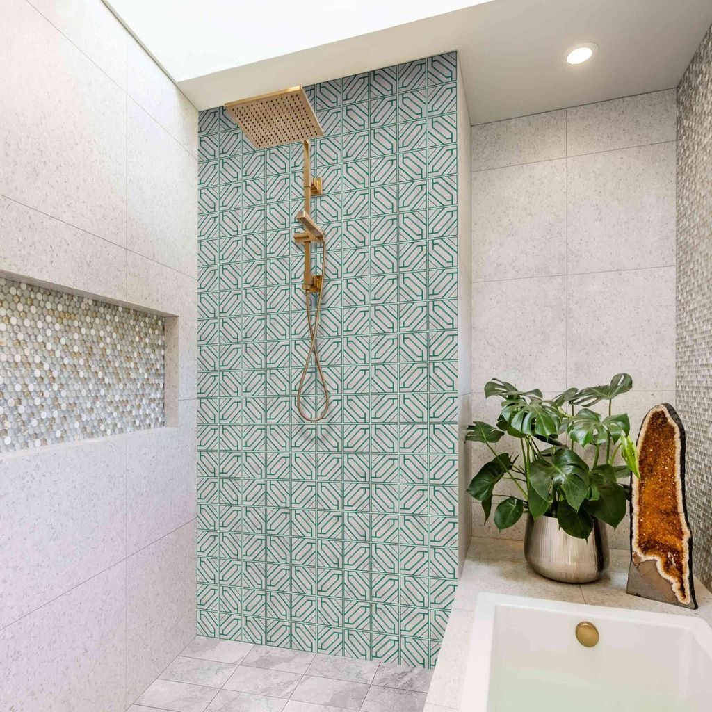 Duschrückwand mit Motiv selbstklebend - 0.61 mm Wandpaneel wasserfest Design türkis Fliesenoptik Illustration Badrückwand fugenlos Premium matt ...
