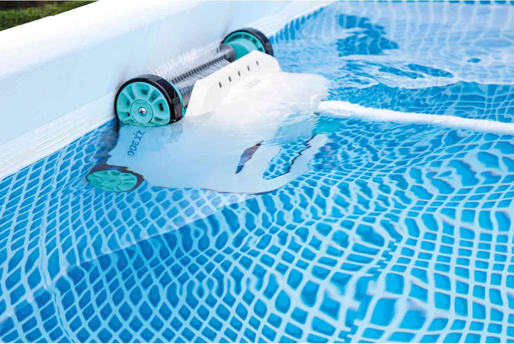 Recensione Intex 28005 ZX300 Deluxe: Il Robot Piscina Definitivo? - 19