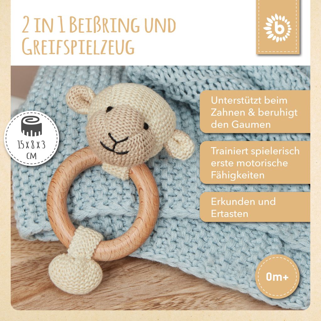 Bieco Greifling Baby Rassel | Ø 8cm, Länge 14cm | Niedliche Schaf Häkel Rassel mit Holz Ring | Baby Greifling Rassel für Junge & Mädchen | Sch...