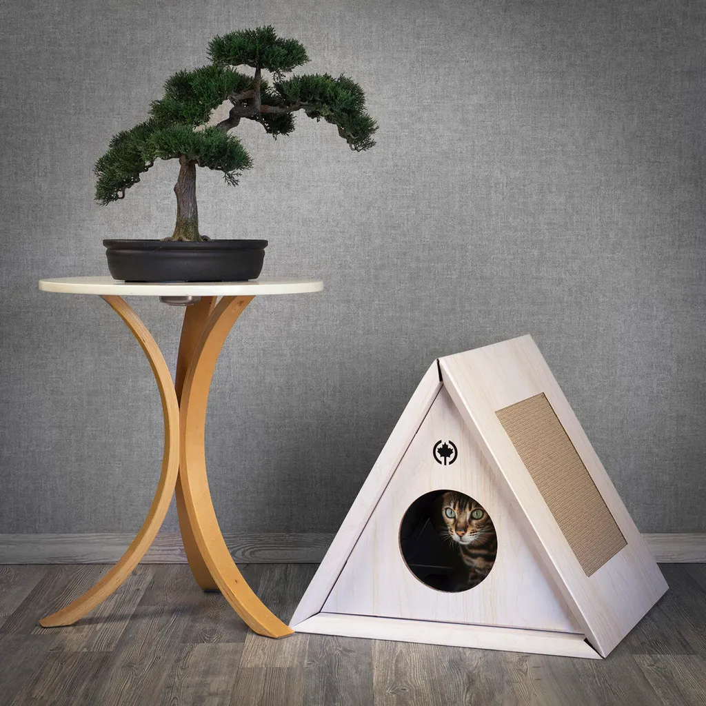 Offerta Triangle House Bianco | Tiragraffi Grotta Gatto Subito