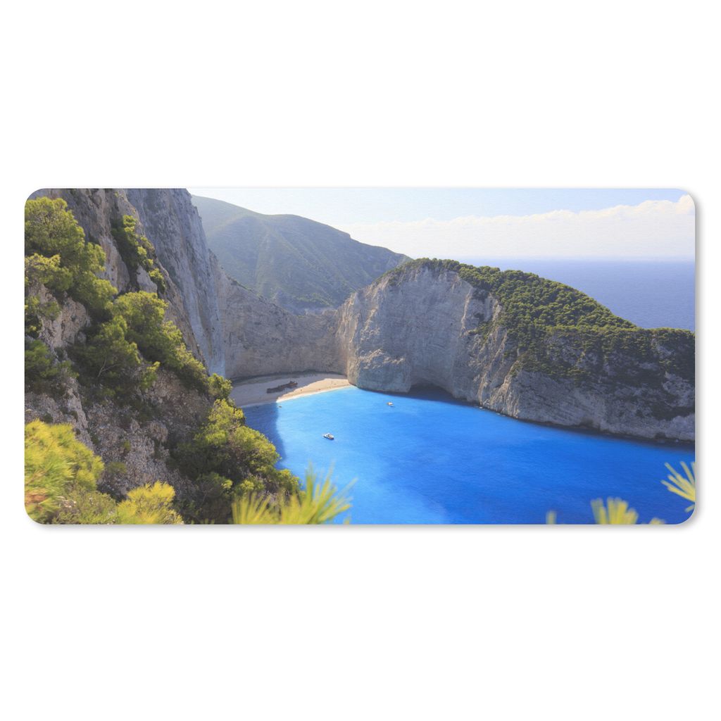 MuchoWow Schreibtischunterlage Grüne Vegetation auf den Klippen am Strand von Navagio in Griechenland 80x40 cm - XXL Mauspad - Gaming Mauspad