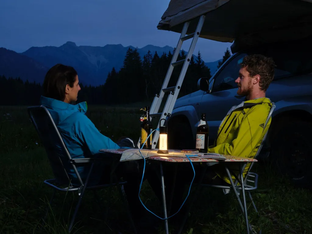 Lampe de camping LED Lenser ML6 Warm Light avec éclairage 360 degrés