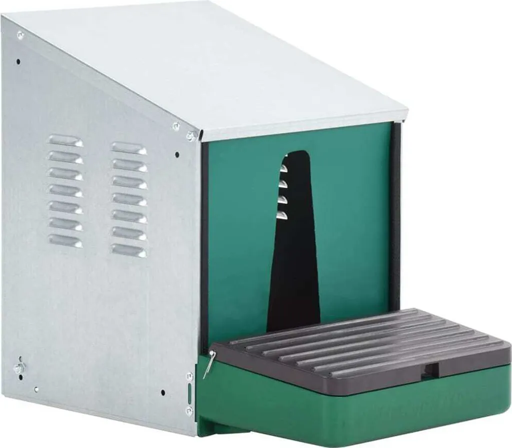 Nestomatic: cassetta di nidificazione scarrabile per pollame