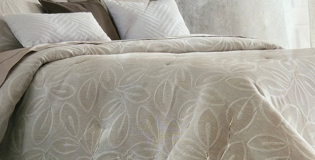 Jacquard Tagesdecke Bettüberwurf Decke Wohndecke Überwurf Produktbild 