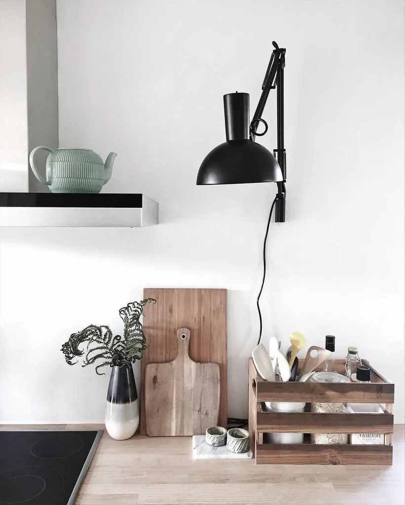 Lampe de Bureau Multifonction Arki Noire - Éclairage à Pince et Mural - 9
