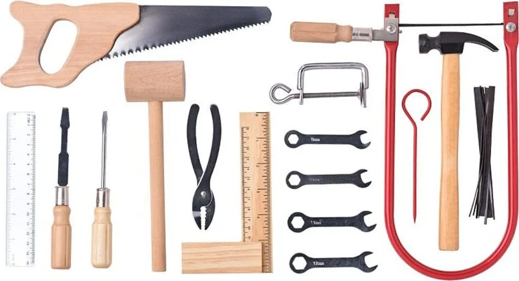 Grand coffret d'outillage en bois avec outils en métal robuste