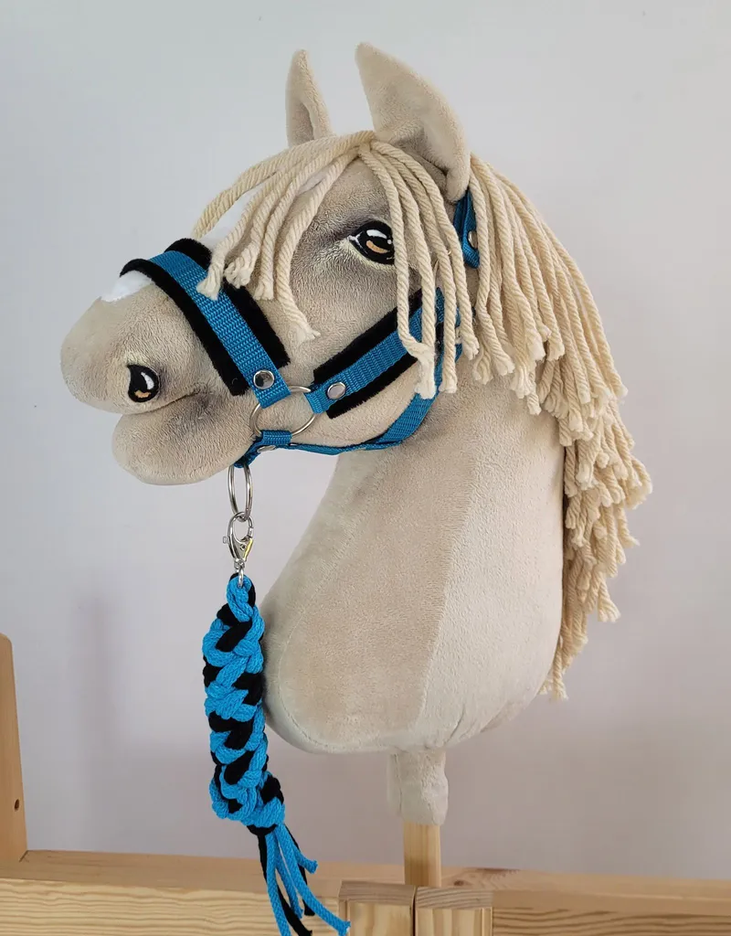 Cheval de bois Hobby Horse A3 noir et turquoise pour saut d'obstacles