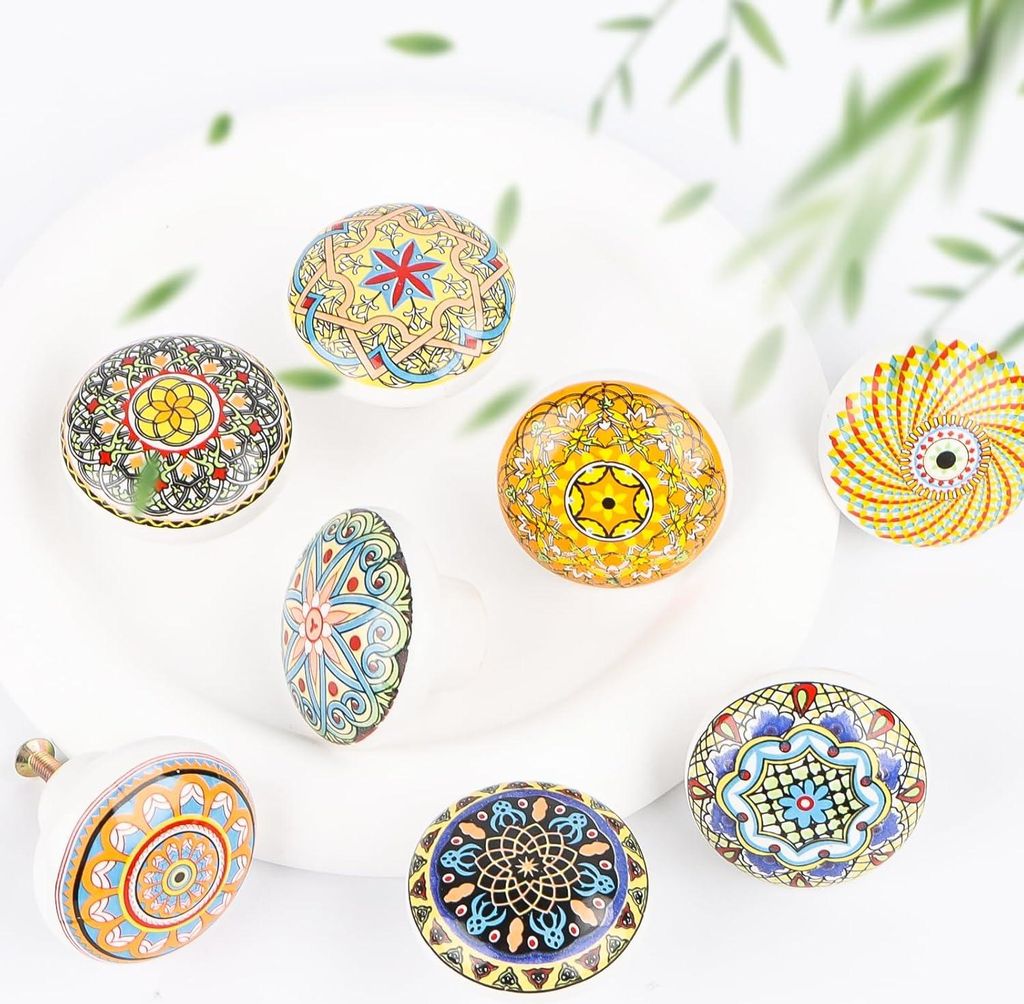 Set aus 8 handgemalten Knöpfen im Boho-Stil für Möbel und Schränke