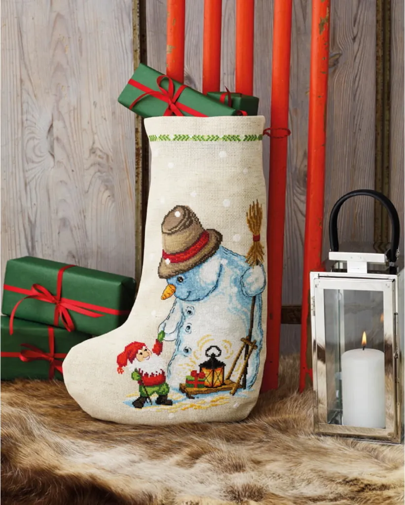 Kit broderie point de croix Chaussette de Noël pour décoration de cheminée