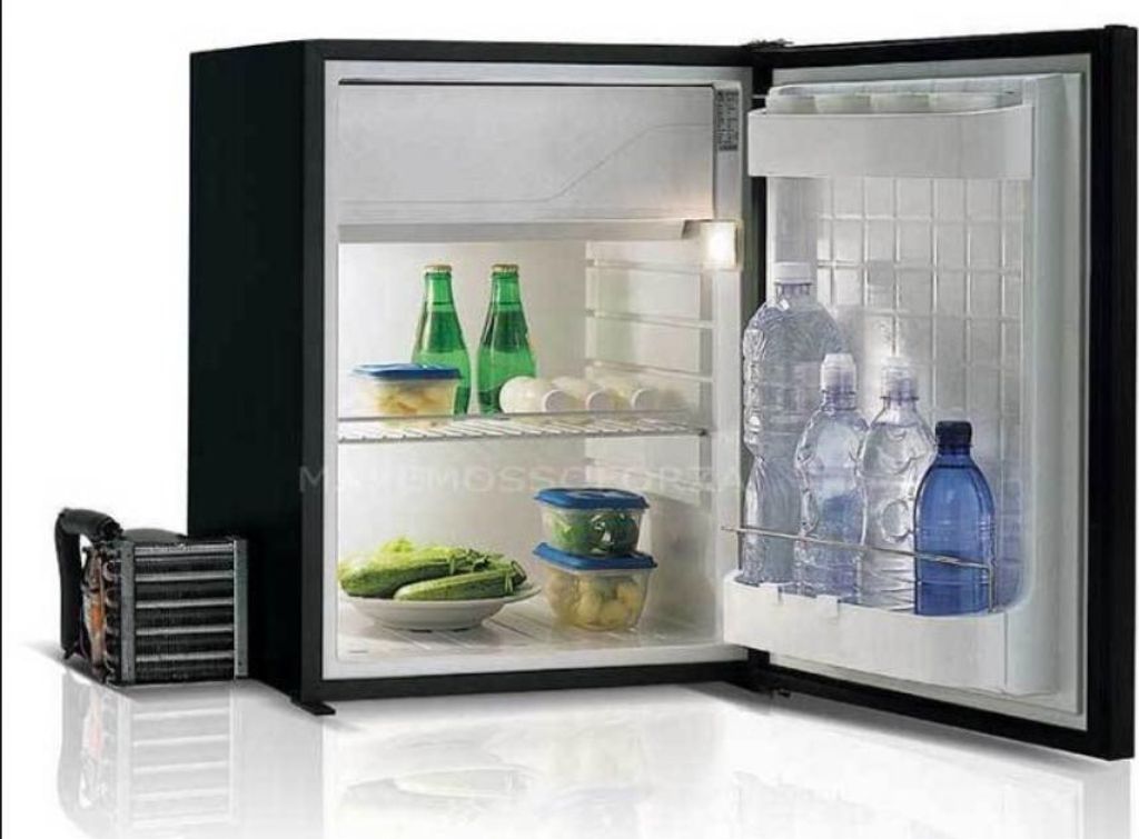 Boot Yacht Kühlschrank C75L mit Gefrierfach schwarz Vitrifrigo F12330800S