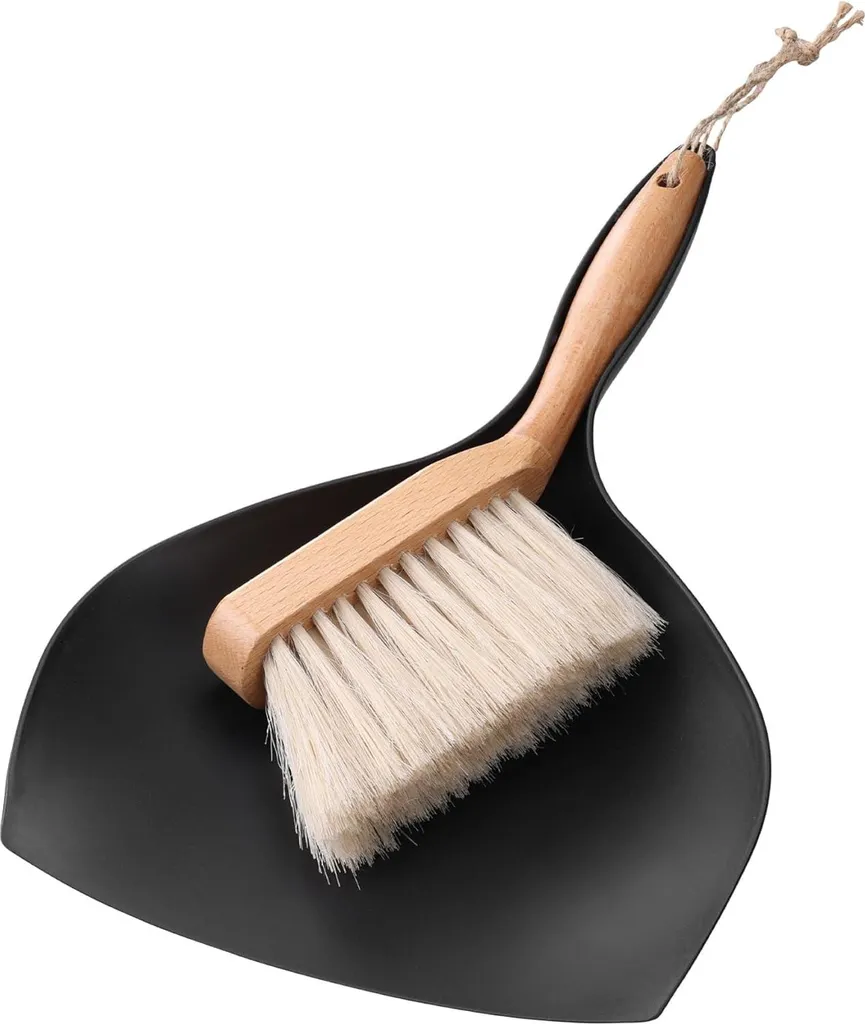 Pelle et balayette pour parquet et surfaces fragiles en crin naturel