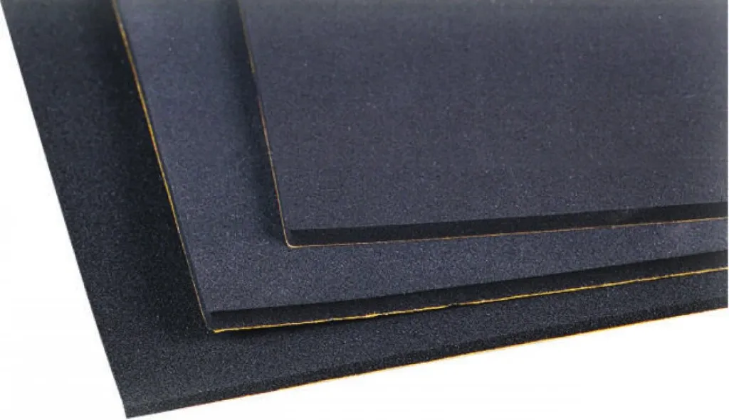 Feuille de mousse caoutchouc 3mm Jamara pour calage de batterie et RC