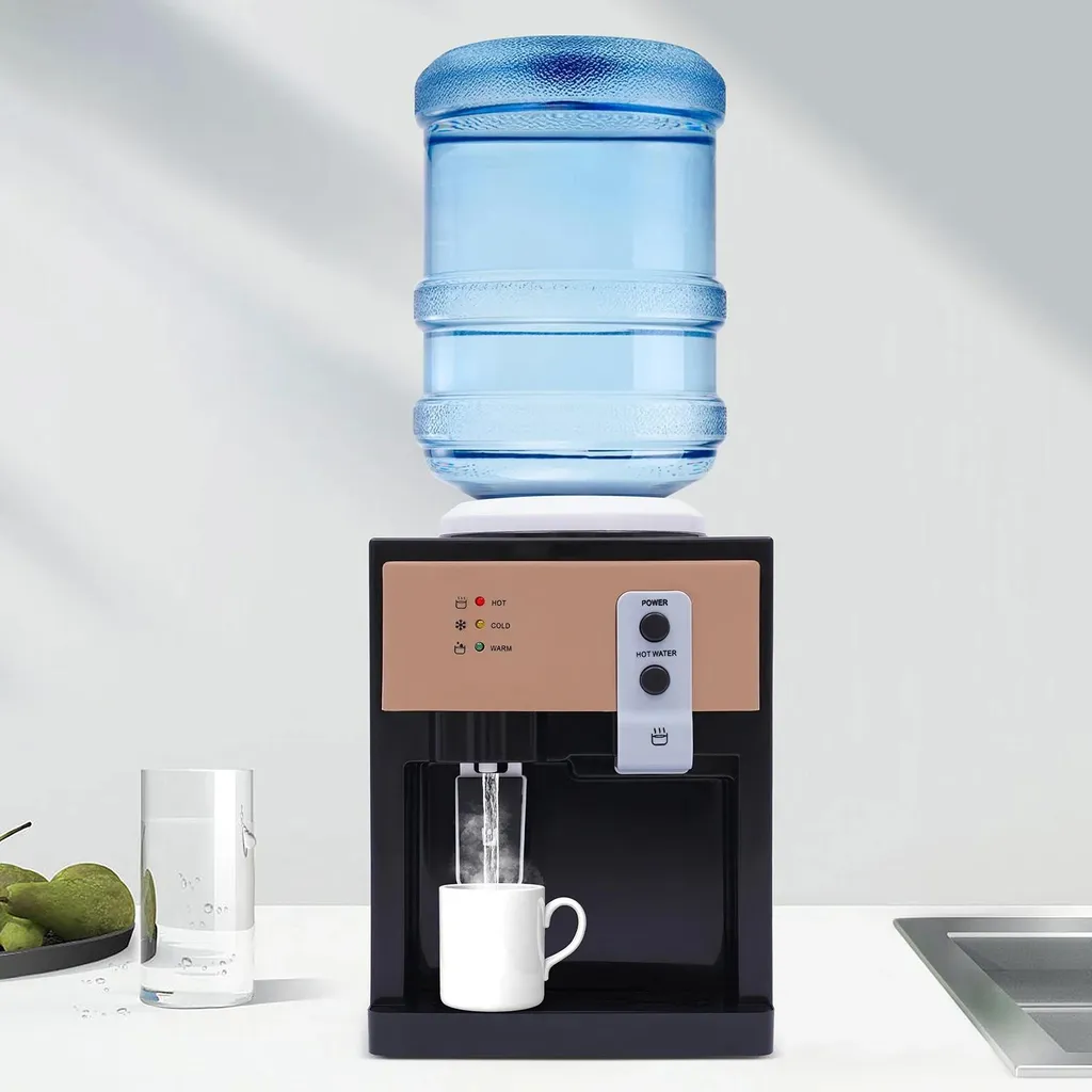 Distributeur d'eau électrique : fini l'attente pour le thé ou l'eau