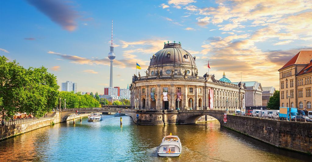 mydays Frühstück & Swing über Berlin für 2; Erlebnis verschenken oder selbst erleben; Gutschein für 2 Person(en)