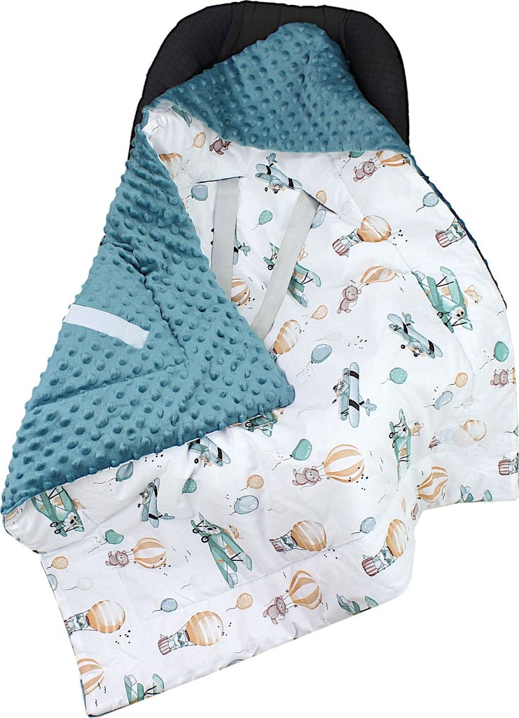 TupTam Baby Winter Einschlagdecke Babydecke 75x75cm für Autositz Babyschale Wattiert Minky Baumwolle Universal, Farbe: Füchse / Flugzeuge / Ballo...