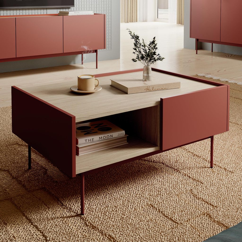 Komodee, Couchtisch Kelowna - Rot, Eiche - Zwei Schubladen - Breite 97 cm, Höhe 45 cm, Tiefe 65 cm