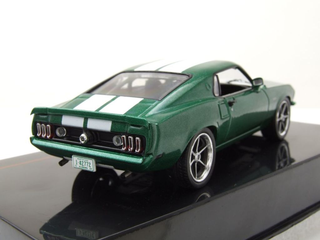 ixo models CLC530 Ford Mustang Fastback 1969 grün metallic Produktbild 2