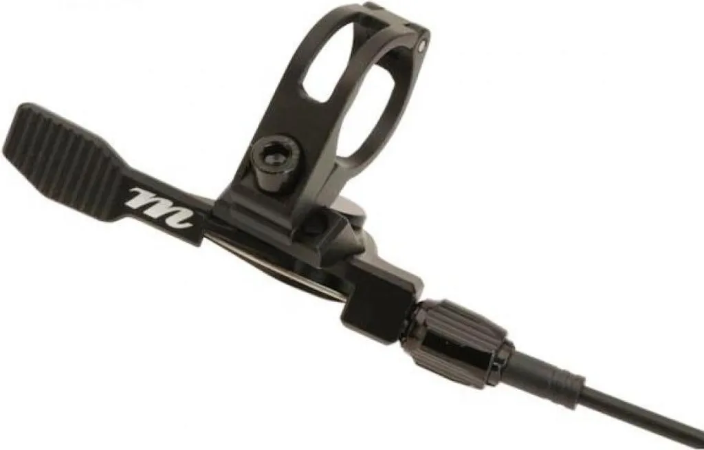 Levier Manitou Ace Universal Noir : Activation Fluide et Réglage Précis