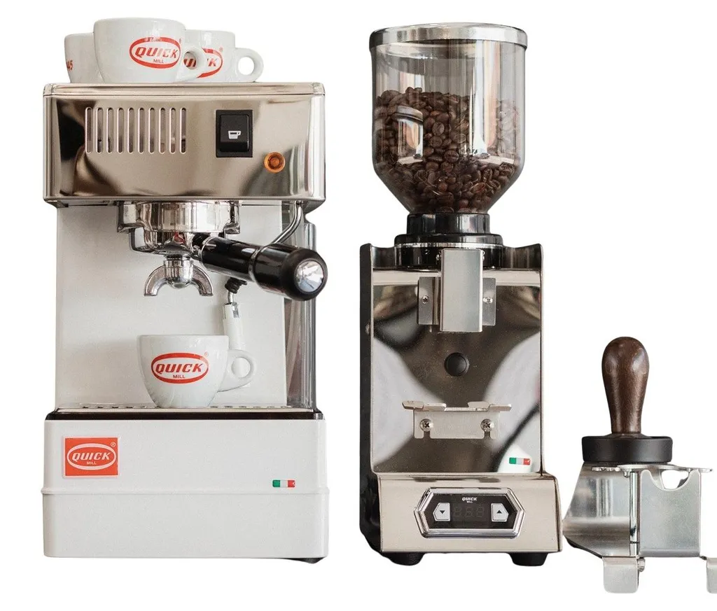 Machine à café italienne compacte Quick Mill 0820 - Idéale pour petits espaces