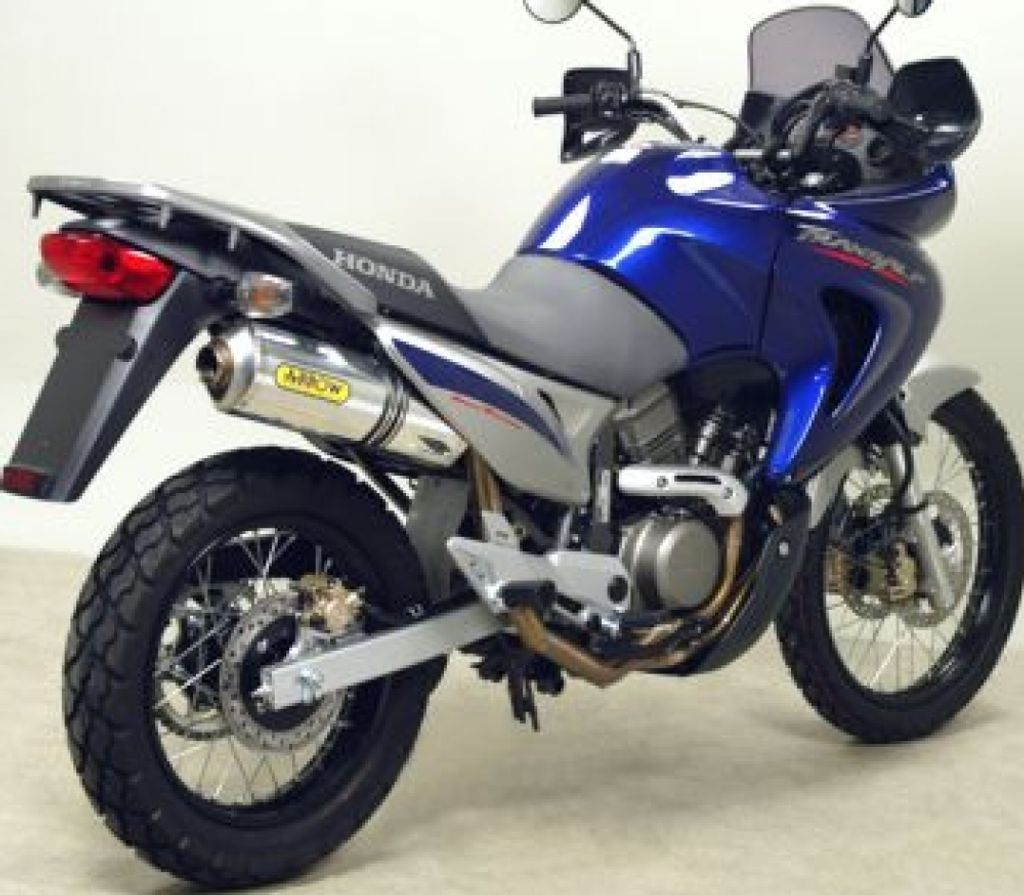 ARROW Renntechnik genehmigte Slip-On-Auspuffanlage aus Aluminium Honda XL 650 V Transalp