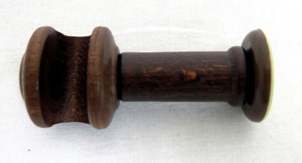 1 Fensterscheiben-Träger Holz selbstklebend kürzbar für Stangen Ø 12 mm