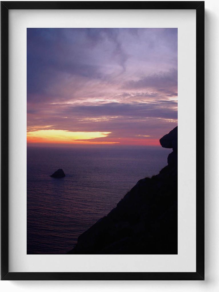 Kopf aus Stein– Wandbild mit Rahmen – Gerahmtes Bild – Wanddekoration – 50x70 cm – Schwarz Rahmen