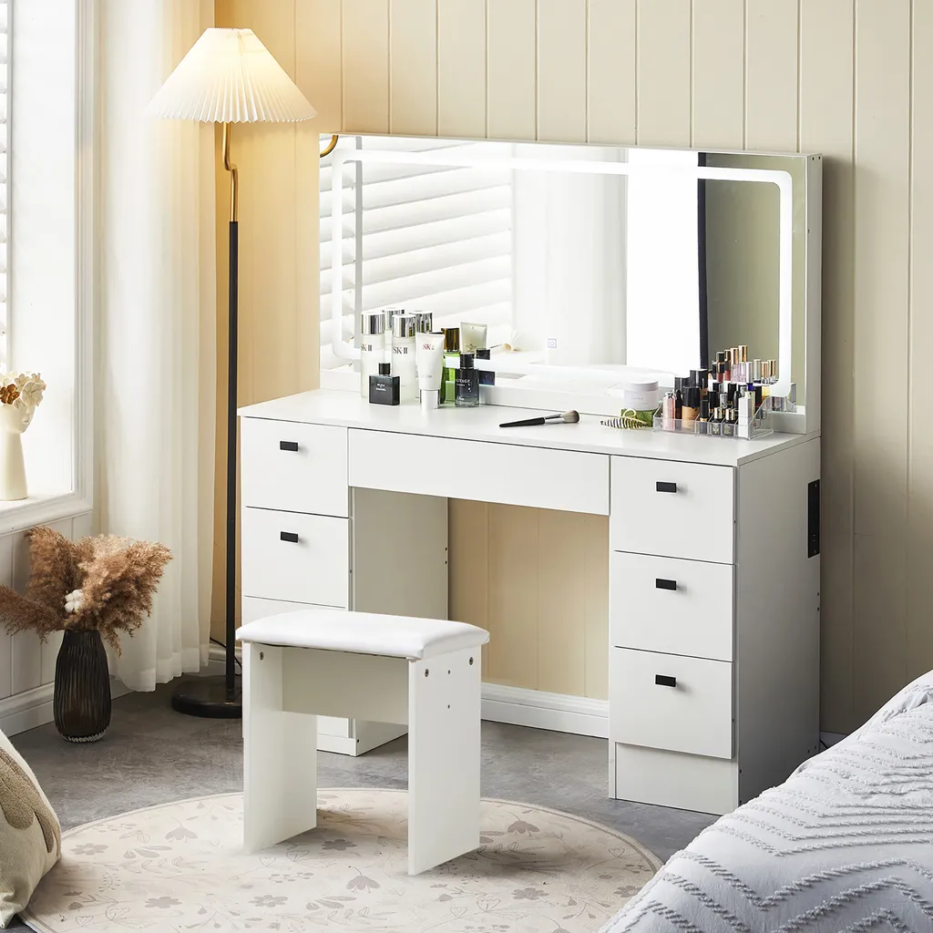 Table de maquillage LED blanche avec 7 tiroirs et prise secteur intégrée
