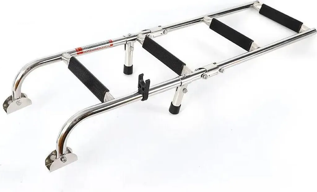 Échelle de bain pour ponton et bateau en inox argent avec 4 marches