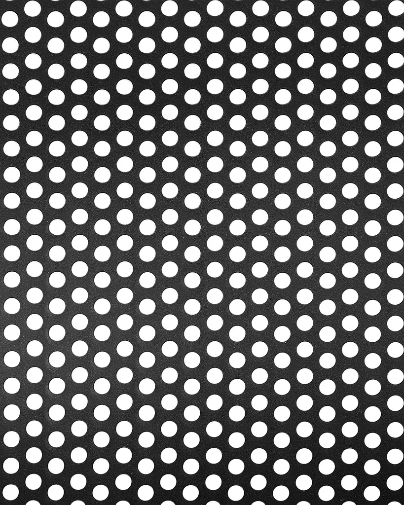 Porte-revues en fer noir au style industriel et structure géométrique