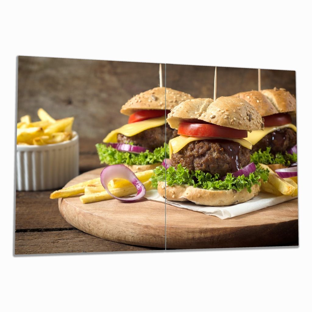 Wallario Herdabdeckplatte aus Glas, Größe 80 x 52 cm 2-teilig, Motiv Saftige Burger auf Holzbrett