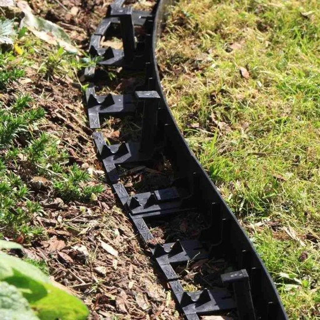 Stopper l'herbe envahissante : bordure de pelouse noire 10m flexible