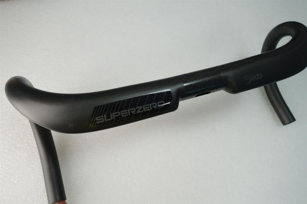 DEDA Superzero 31.7 Carbon Lenker Modell 2021 440mm Produktbild 