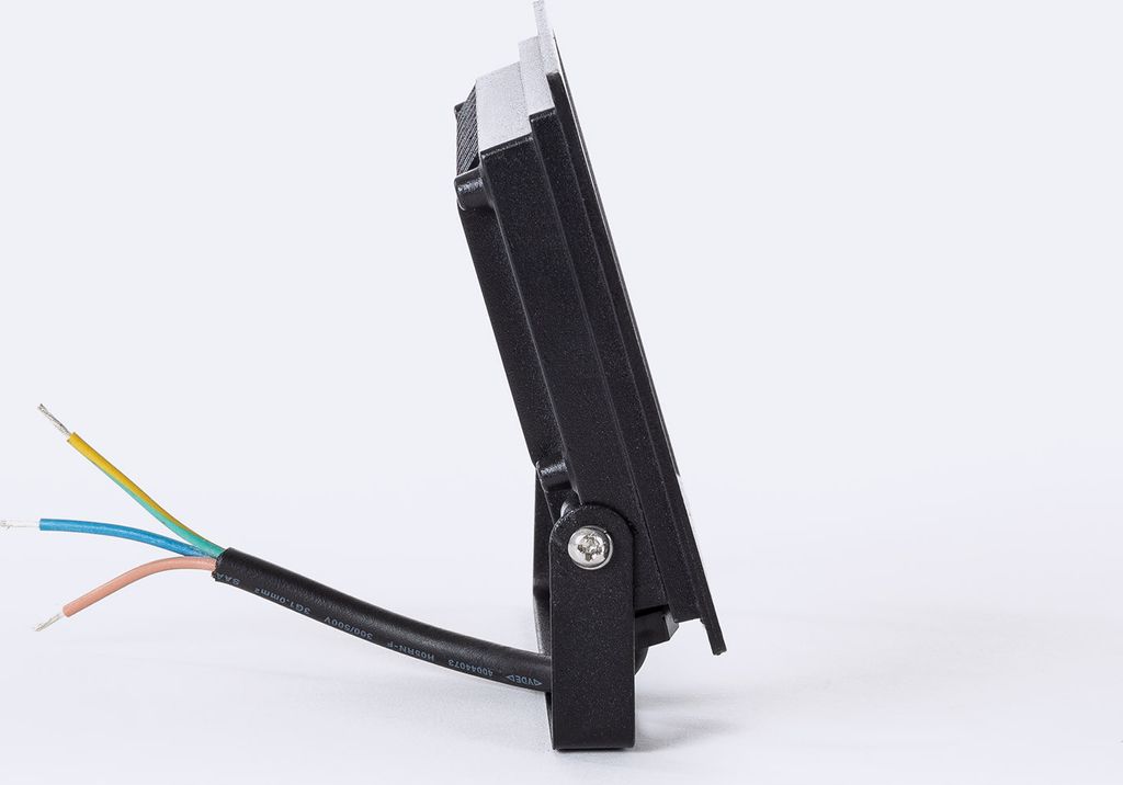 LED- Fluter 30W 120lm/W IP65 S2 2700K Warmweiß Produktbild 2