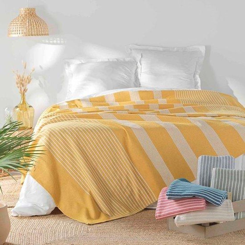 Famanu Sprei 240x260 cm curry - Gewebter Baumwoll-Polyestermix