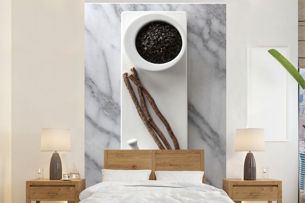 MuchoWow Fototapete für Wohnzimmer oder Schlafzimmer Wandtapete Vinyl Motivtapete Lakritzstangen auf einem Brett - 155x240 cm - Tapete